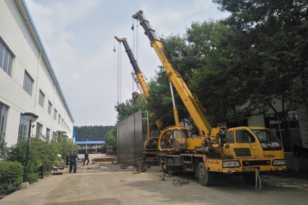 超大規(guī)格鋼板實物試塊的加工